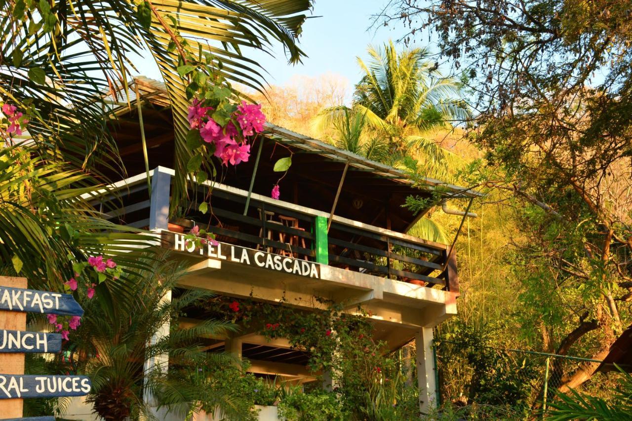 Hotel La Cascada Puntarenas Bagian luar foto