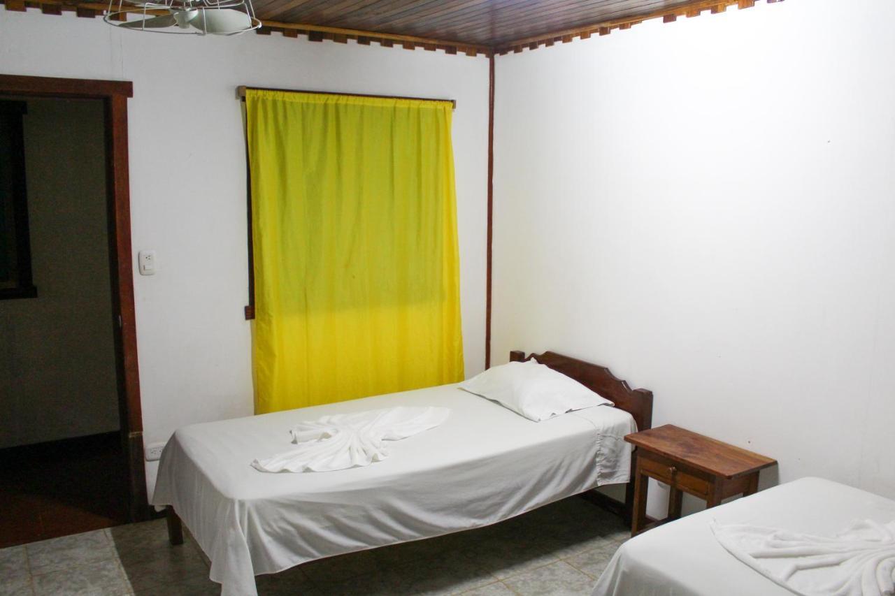 Hotel La Cascada Puntarenas Bagian luar foto