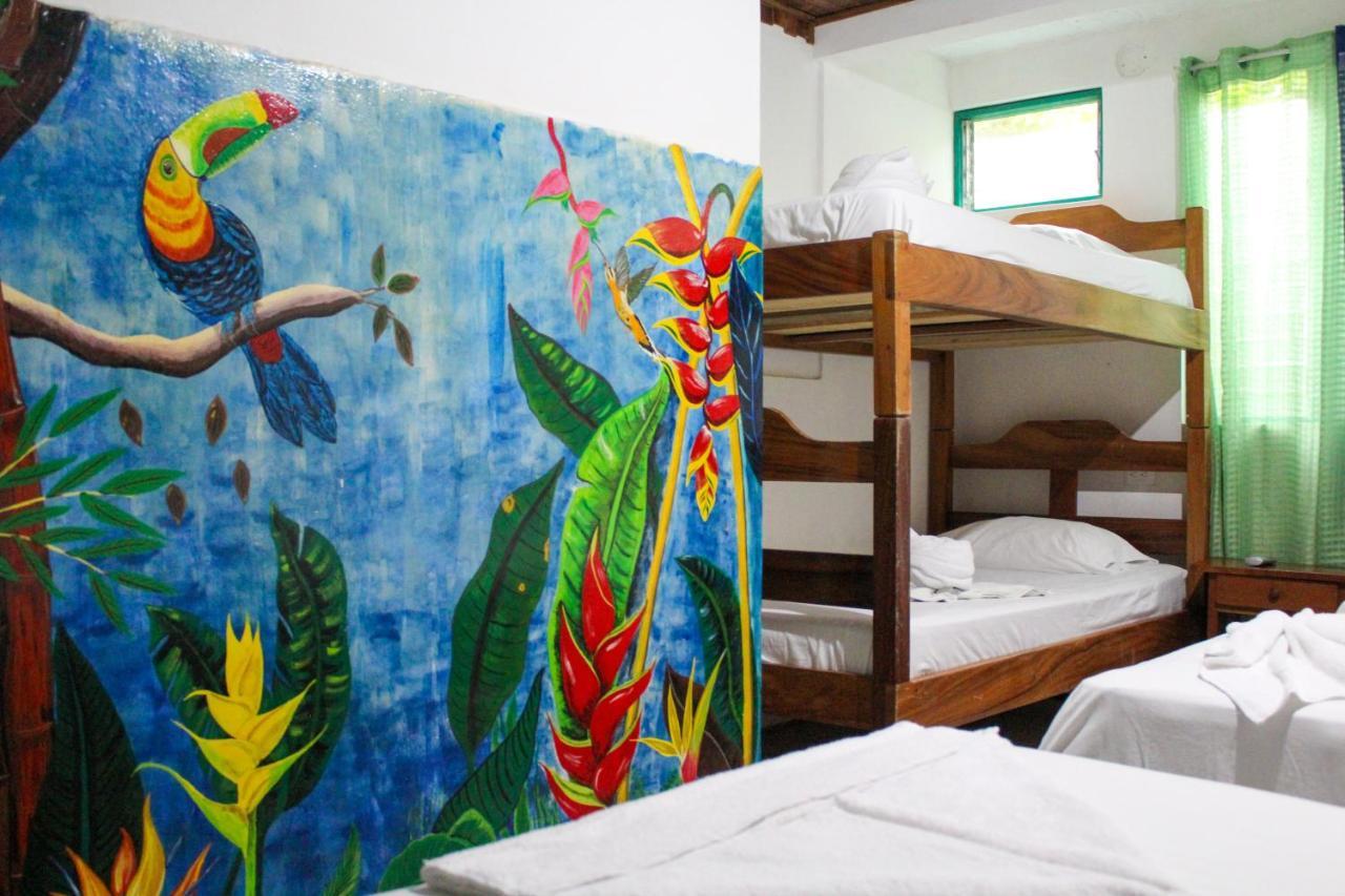 Hotel La Cascada Puntarenas Bagian luar foto