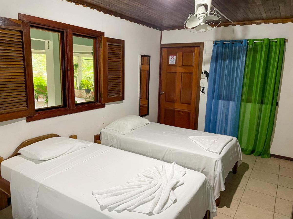 Hotel La Cascada Puntarenas Bagian luar foto