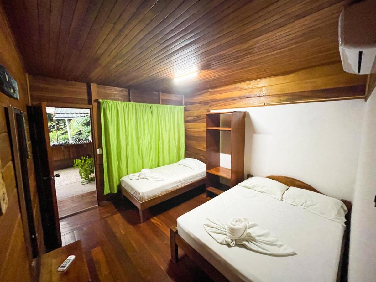 Hotel La Cascada Puntarenas Bagian luar foto